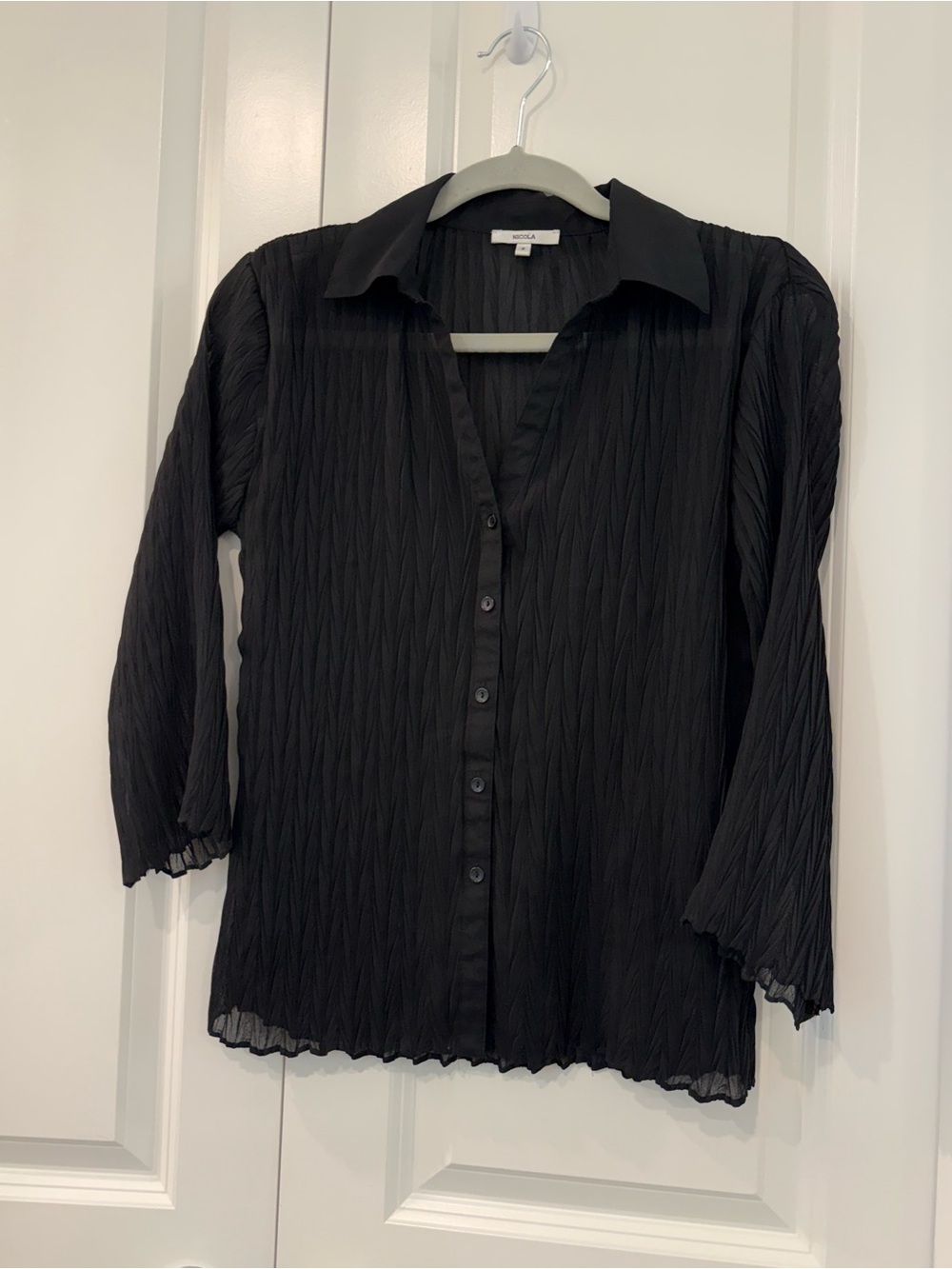 NICOLA Black Ridged Detailed Button Down Blouse - Picture 3 of 8